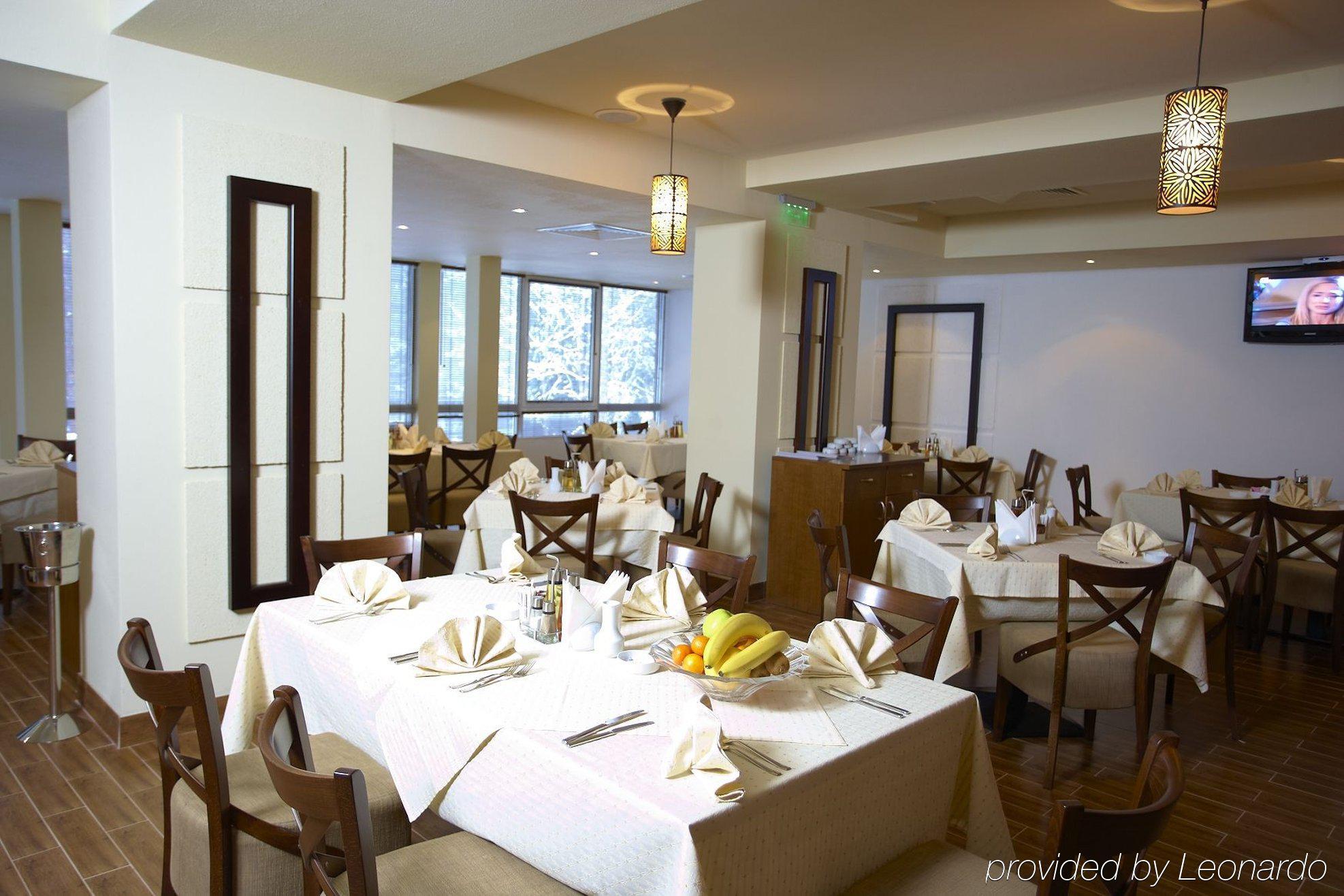 Festa Chamkoria Apartments Borovets Restaurant photo